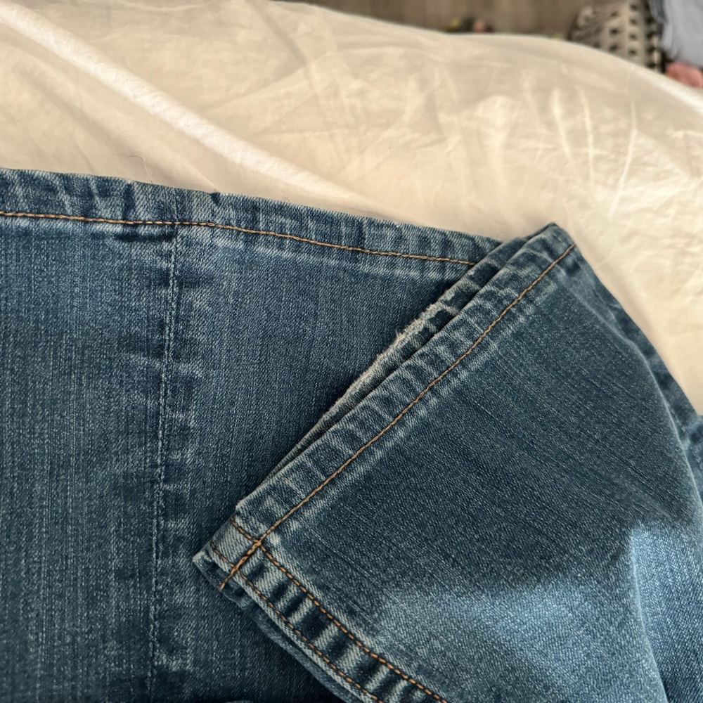 Vigos Collection Bootcut Jeans - Picture 11 of 11